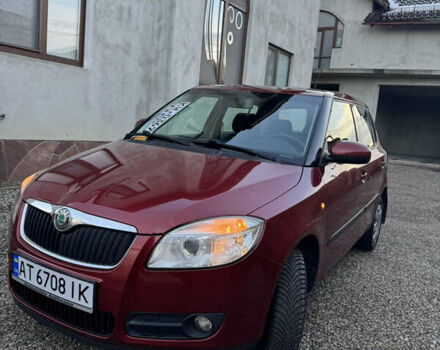 Красный Шкода Фабия, объемом двигателя 1.39 л и пробегом 232 тыс. км за 4500 $, фото 8 на Automoto.ua