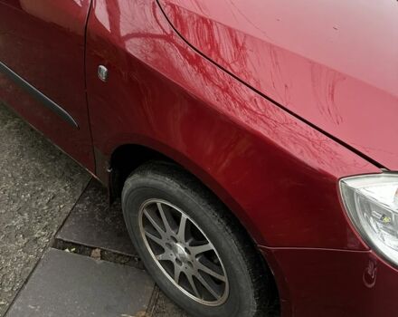 Красный Шкода Фабия, объемом двигателя 1.4 л и пробегом 198 тыс. км за 4500 $, фото 8 на Automoto.ua
