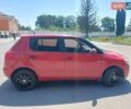 Красный Шкода Фабия, объемом двигателя 1.2 л и пробегом 226 тыс. км за 3700 $, фото 4 на Automoto.ua