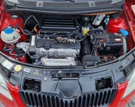 Красный Шкода Фабия, объемом двигателя 1.4 л и пробегом 224 тыс. км за 4750 $, фото 23 на Automoto.ua