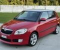 Красный Шкода Фабия, объемом двигателя 1.6 л и пробегом 195 тыс. км за 5900 $, фото 1 на Automoto.ua