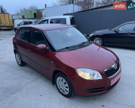 Красный Шкода Фабия, объемом двигателя 1.39 л и пробегом 181 тыс. км за 5200 $, фото 15 на Automoto.ua