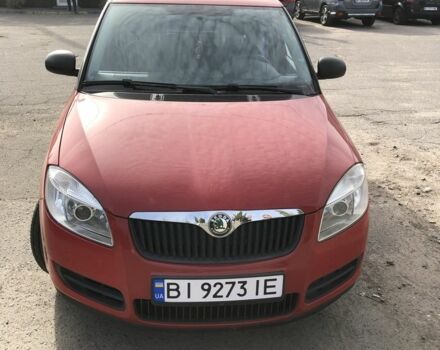 Красный Шкода Фабия, объемом двигателя 1.4 л и пробегом 223 тыс. км за 4800 $, фото 2 на Automoto.ua