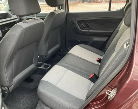 Червоний Шкода Фабія, об'ємом двигуна 1.2 л та пробігом 143 тис. км за 5500 $, фото 6 на Automoto.ua