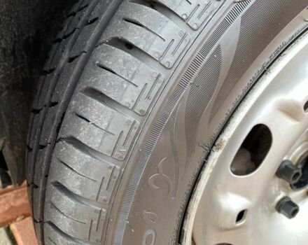 Червоний Шкода Фабія, об'ємом двигуна 1.2 л та пробігом 143 тис. км за 5500 $, фото 12 на Automoto.ua