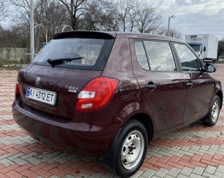Червоний Шкода Фабія, об'ємом двигуна 1.2 л та пробігом 143 тис. км за 5500 $, фото 2 на Automoto.ua