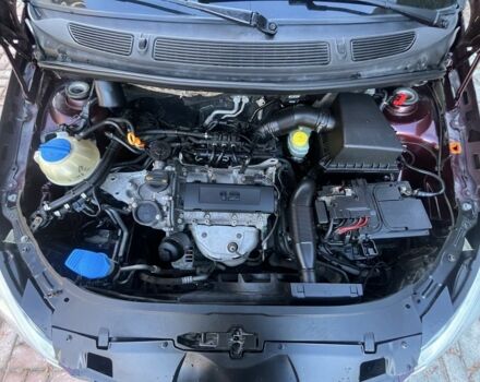 Красный Шкода Фабия, объемом двигателя 1.2 л и пробегом 143 тыс. км за 5500 $, фото 22 на Automoto.ua