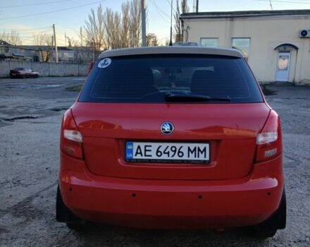 Красный Шкода Фабия, объемом двигателя 1.4 л и пробегом 176 тыс. км за 6000 $, фото 3 на Automoto.ua