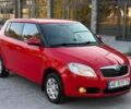 Красный Шкода Фабия, объемом двигателя 1.4 л и пробегом 129 тыс. км за 5500 $, фото 1 на Automoto.ua