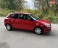 Шкода Фабия 2011 в Днепре (Днепропетровске) на Automoto.ua Красный Шкода Фабия, объемом двигателя 1.6 л и пробегом 199 тыс. км за 4999 $, фото 3 на Automoto.ua