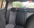 Красный Шкода Фабия, объемом двигателя 1.2 л и пробегом 290 тыс. км за 4500 $, фото 3 на Automoto.ua