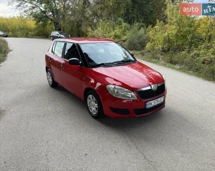 Шкода Фабия 2011 в Днепре (Днепропетровске) на Automoto.ua Красный Шкода Фабия, объемом двигателя 1.6 л и пробегом 199 тыс. км за 4999 $, фото 14 на Automoto.ua