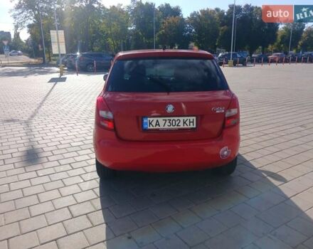 Красный Шкода Фабия, объемом двигателя 1.6 л и пробегом 226 тыс. км за 4999 $, фото 3 на Automoto.ua