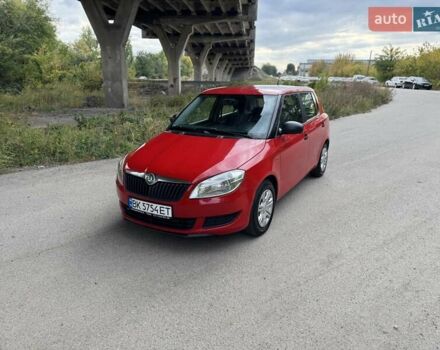 Шкода Фабия 2011 в Днепре (Днепропетровске) на Automoto.ua Красный Шкода Фабия, объемом двигателя 1.6 л и пробегом 199 тыс. км за 4999 $, фото 13 на Automoto.ua