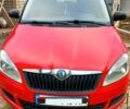 Красный Шкода Фабия, объемом двигателя 1.2 л и пробегом 190 тыс. км за 5800 $, фото 1 на Automoto.ua