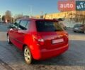 Красный Шкода Фабия, объемом двигателя 1.2 л и пробегом 210 тыс. км за 5700 $, фото 4 на Automoto.ua