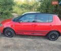 Красный Шкода Фабия, объемом двигателя 1.2 л и пробегом 170 тыс. км за 5600 $, фото 2 на Automoto.ua