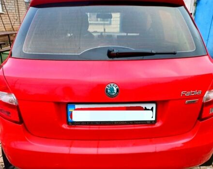 Красный Шкода Фабия, объемом двигателя 1.2 л и пробегом 190 тыс. км за 5800 $, фото 6 на Automoto.ua