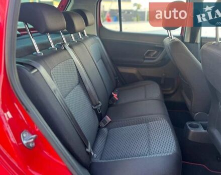 Красный Шкода Фабия, объемом двигателя 1.2 л и пробегом 210 тыс. км за 5700 $, фото 9 на Automoto.ua