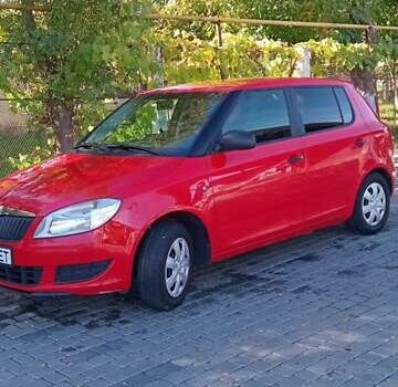 Червоний Шкода Фабія, об'ємом двигуна 1.4 л та пробігом 195 тис. км за 6100 $, фото 5 на Automoto.ua
