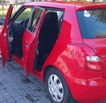 Червоний Шкода Фабія, об'ємом двигуна 1.4 л та пробігом 195 тис. км за 6100 $, фото 9 на Automoto.ua