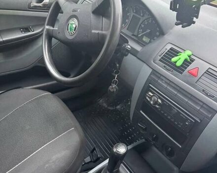 Червоний Шкода Фабія, об'ємом двигуна 1.4 л та пробігом 230 тис. км за 3100 $, фото 8 на Automoto.ua