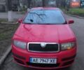 Красный Шкода Фабия, объемом двигателя 1.2 л и пробегом 450 тыс. км за 3500 $, фото 1 на Automoto.ua