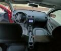 Красный Шкода Фабия, объемом двигателя 1.39 л и пробегом 274 тыс. км за 3800 $, фото 66 на Automoto.ua