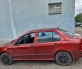 Красный Шкода Фабия, объемом двигателя 1.2 л и пробегом 150 тыс. км за 2500 $, фото 2 на Automoto.ua