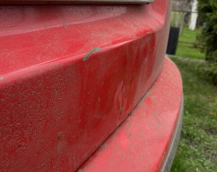 Красный Шкода Фабия, объемом двигателя 1.4 л и пробегом 353 тыс. км за 4100 $, фото 1 на Automoto.ua