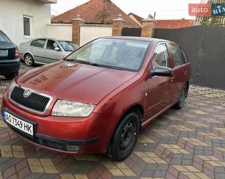 Червоний Шкода Фабія, об'ємом двигуна 1.4 л та пробігом 200 тис. км за 2850 $, фото 3 на Automoto.ua