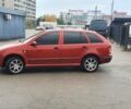 Красный Шкода Фабия, объемом двигателя 1.39 л и пробегом 214 тыс. км за 3900 $, фото 3 на Automoto.ua