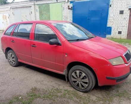 Червоний Шкода Фабія, об'ємом двигуна 1.4 л та пробігом 300 тис. км за 2800 $, фото 1 на Automoto.ua