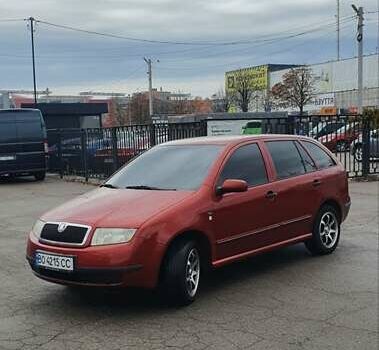 Красный Шкода Фабия, объемом двигателя 1.39 л и пробегом 214 тыс. км за 3900 $, фото 8 на Automoto.ua