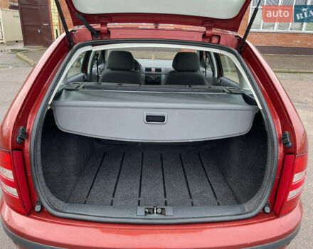 Красный Шкода Фабия, объемом двигателя 1.2 л и пробегом 217 тыс. км за 3550 $, фото 33 на Automoto.ua