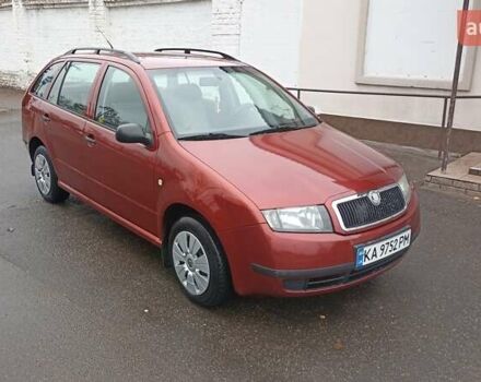 Красный Шкода Фабия, объемом двигателя 1.2 л и пробегом 214 тыс. км за 3800 $, фото 6 на Automoto.ua