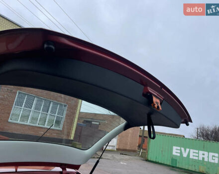 Красный Шкода Фабия, объемом двигателя 1.2 л и пробегом 217 тыс. км за 3550 $, фото 32 на Automoto.ua