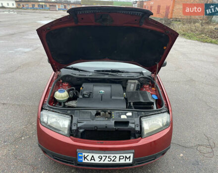 Красный Шкода Фабия, объемом двигателя 1.2 л и пробегом 217 тыс. км за 3550 $, фото 26 на Automoto.ua