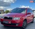 Красный Шкода Фабия, объемом двигателя 1.4 л и пробегом 282 тыс. км за 4890 $, фото 1 на Automoto.ua