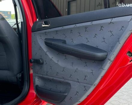 Червоний Шкода Фабія, об'ємом двигуна 1.4 л та пробігом 282 тис. км за 4890 $, фото 19 на Automoto.ua