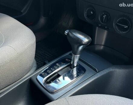 Червоний Шкода Фабія, об'ємом двигуна 1.4 л та пробігом 282 тис. км за 4890 $, фото 13 на Automoto.ua