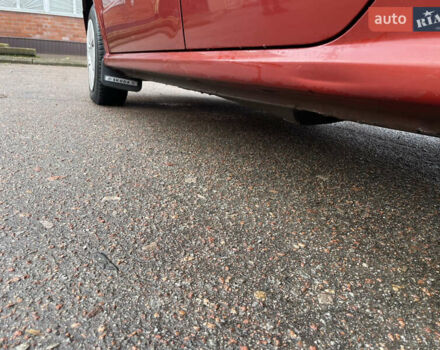 Красный Шкода Фабия, объемом двигателя 1.2 л и пробегом 217 тыс. км за 3550 $, фото 19 на Automoto.ua