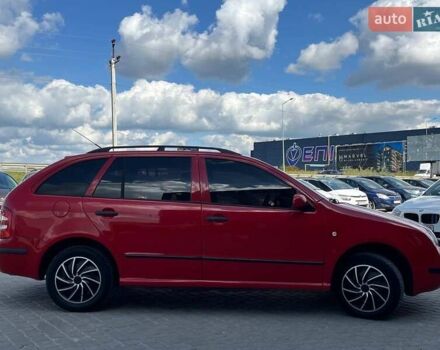 Красный Шкода Фабия, объемом двигателя 1.4 л и пробегом 282 тыс. км за 4890 $, фото 10 на Automoto.ua
