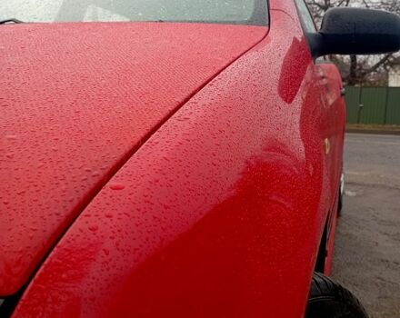 Красный Шкода Фабия, объемом двигателя 1.4 л и пробегом 190 тыс. км за 3700 $, фото 2 на Automoto.ua