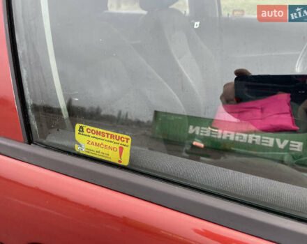 Красный Шкода Фабия, объемом двигателя 1.2 л и пробегом 217 тыс. км за 3550 $, фото 18 на Automoto.ua