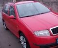 Красный Шкода Фабия, объемом двигателя 1.39 л и пробегом 180 тыс. км за 3999 $, фото 1 на Automoto.ua