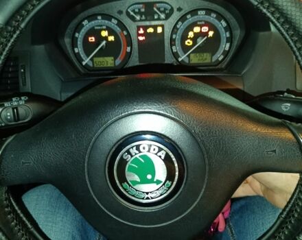 Червоний Шкода Фабія, об'ємом двигуна 1.4 л та пробігом 159 тис. км за 3830 $, фото 12 на Automoto.ua