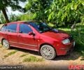 Красный Шкода Фабия, объемом двигателя 1.2 л и пробегом 240 тыс. км за 3500 $, фото 1 на Automoto.ua