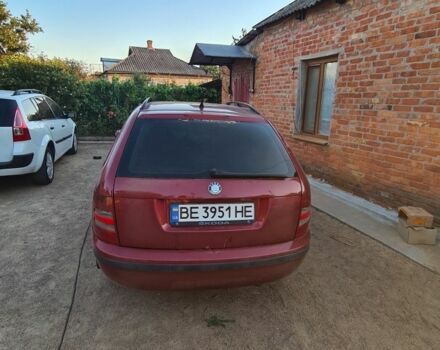 Красный Шкода Фабия, объемом двигателя 1.2 л и пробегом 200 тыс. км за 5500 $, фото 3 на Automoto.ua