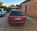 Красный Шкода Фабия, объемом двигателя 1.2 л и пробегом 200 тыс. км за 5500 $, фото 3 на Automoto.ua